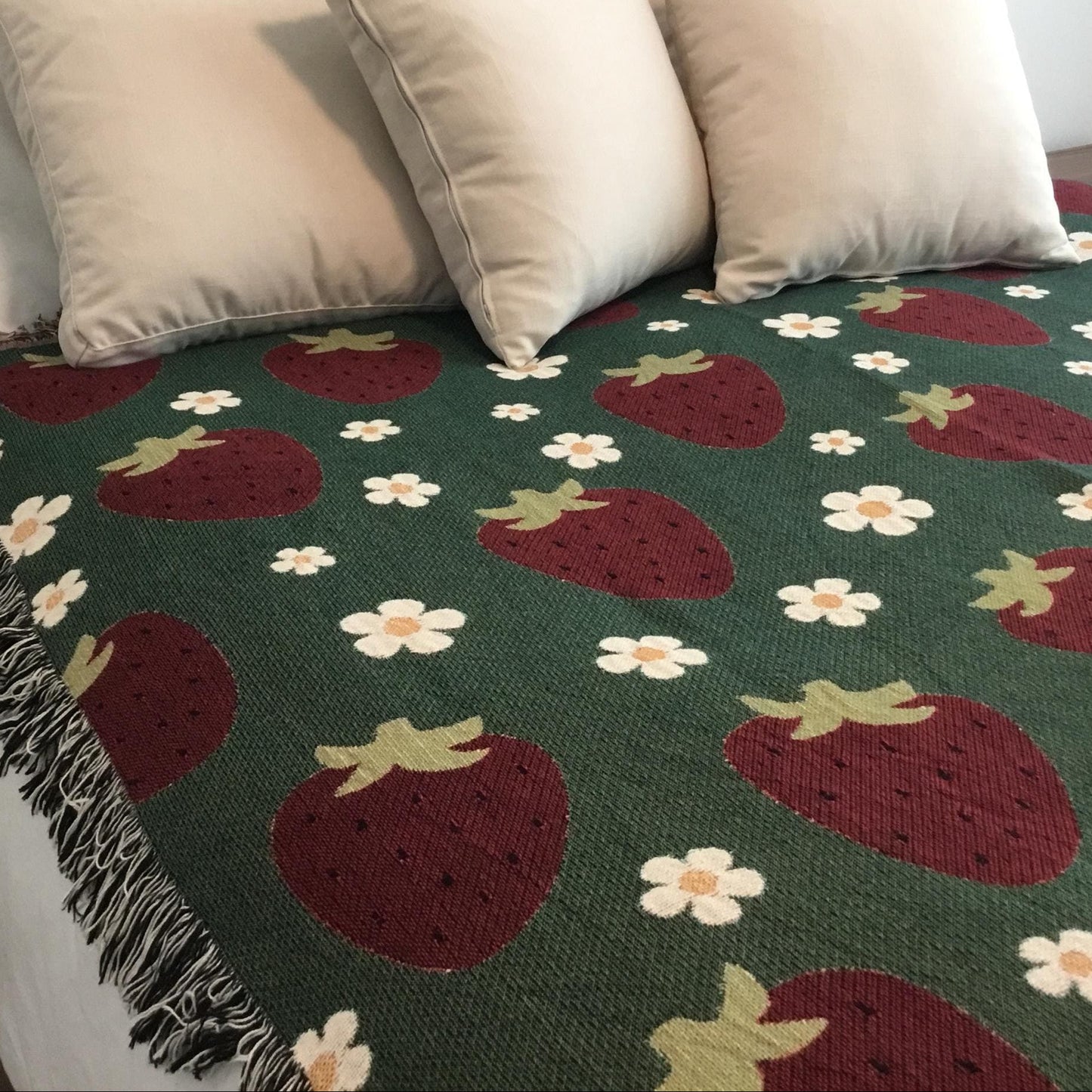 Strawberry & Daisy Woven Throw Blanket