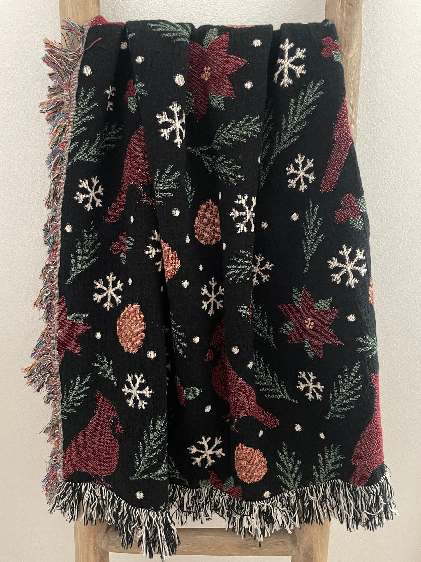 Cardinal Christmas Throw Blanket – Woven Winter Holiday Blanket